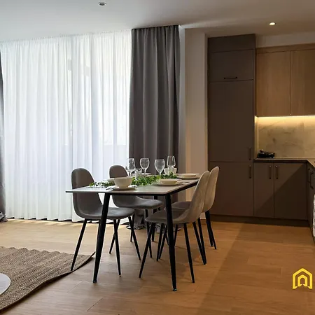Sunset - Panoramic View & Pool Appartement